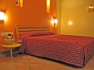 Celebrity Boutique Hotel Hyderabad Exterior photo